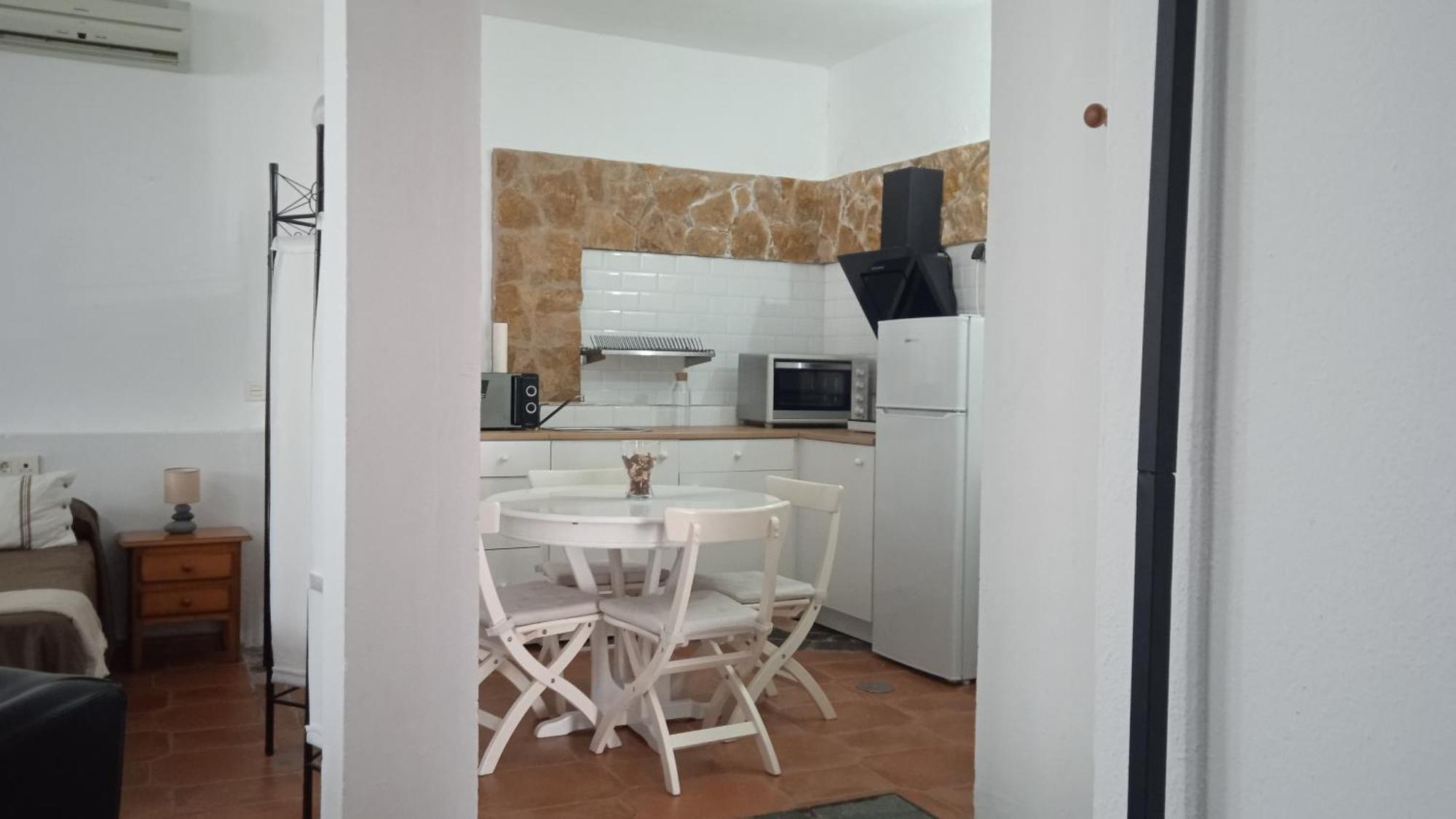 Hotel Rural La Posada De Las Cigueenas เฮเรส เด ลอส คาบาลเญรอส ภายนอก รูปภาพ