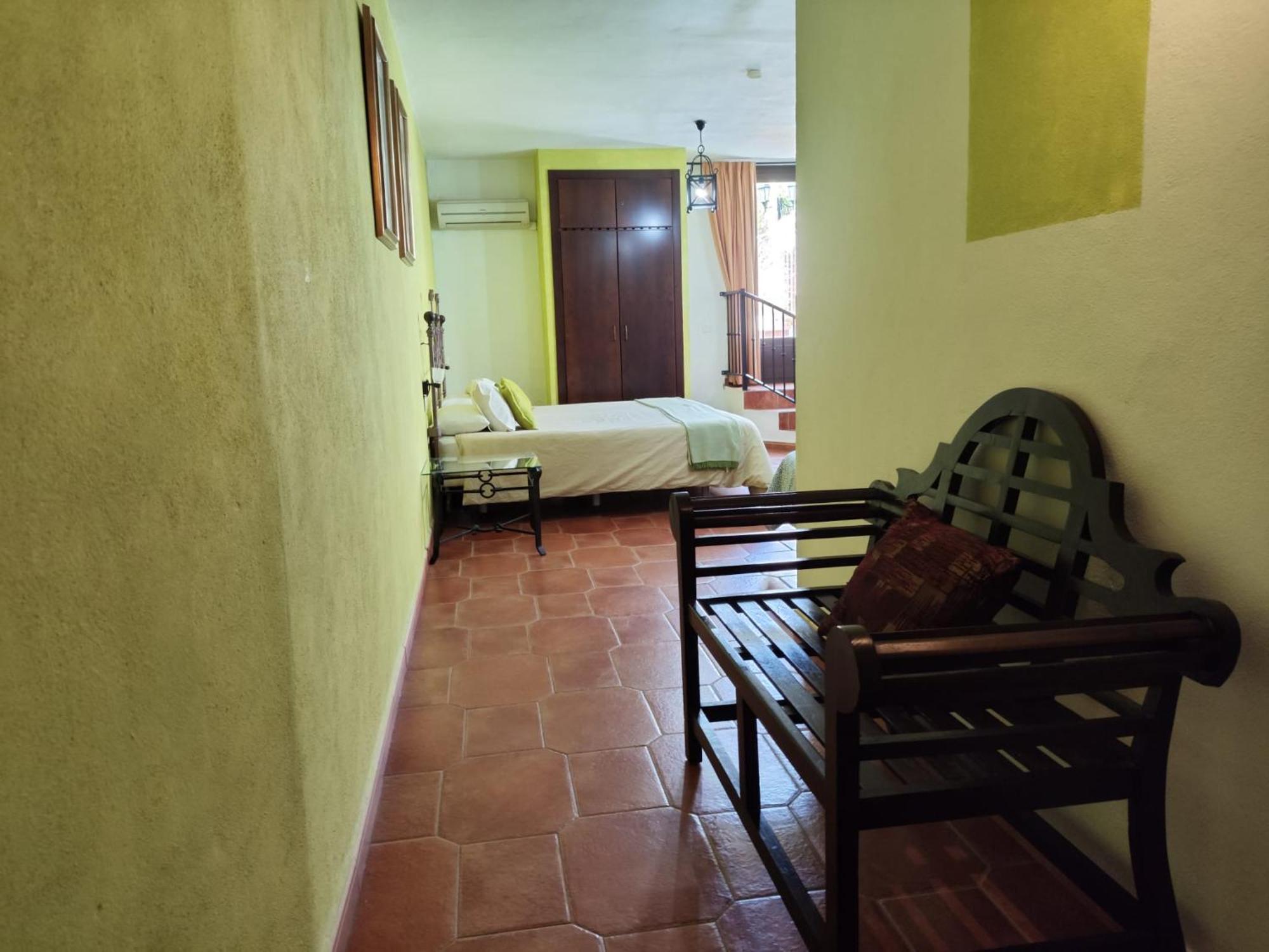 Hotel Rural La Posada De Las Cigueenas เฮเรส เด ลอส คาบาลเญรอส ภายนอก รูปภาพ
